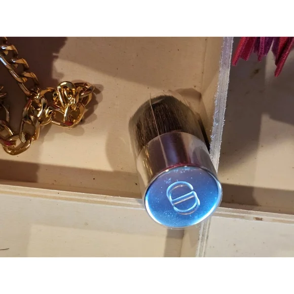 Christian Dior Red Clutch w/Crossbody Chain, Charms & Twilly Added NWOT + brush - Picture 7 of 13